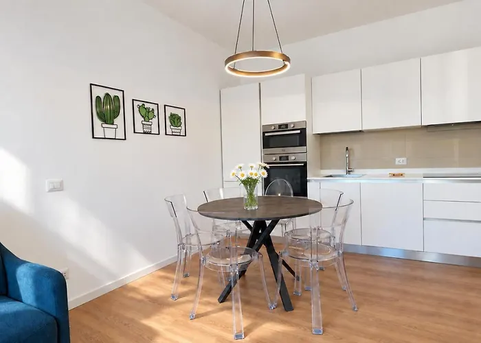 Elegantis Trastevere Family With Terrace - Near Tram, Train And Bus For The Centre Roma