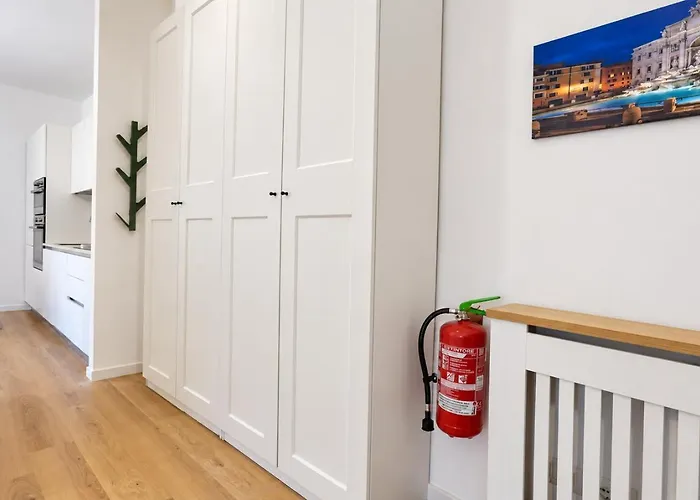 Appartamento Elegantis Trastevere Family With Terrace - Near Tram, Train And Bus For The Centre Roma